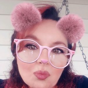 Meet your Posher, Nellie